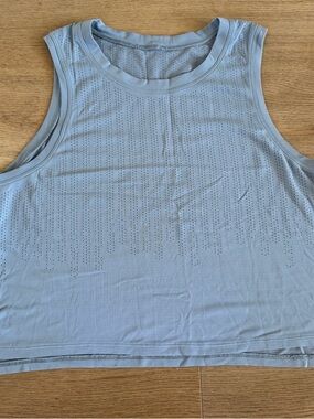 Lululemon Train to Be Tank Blue